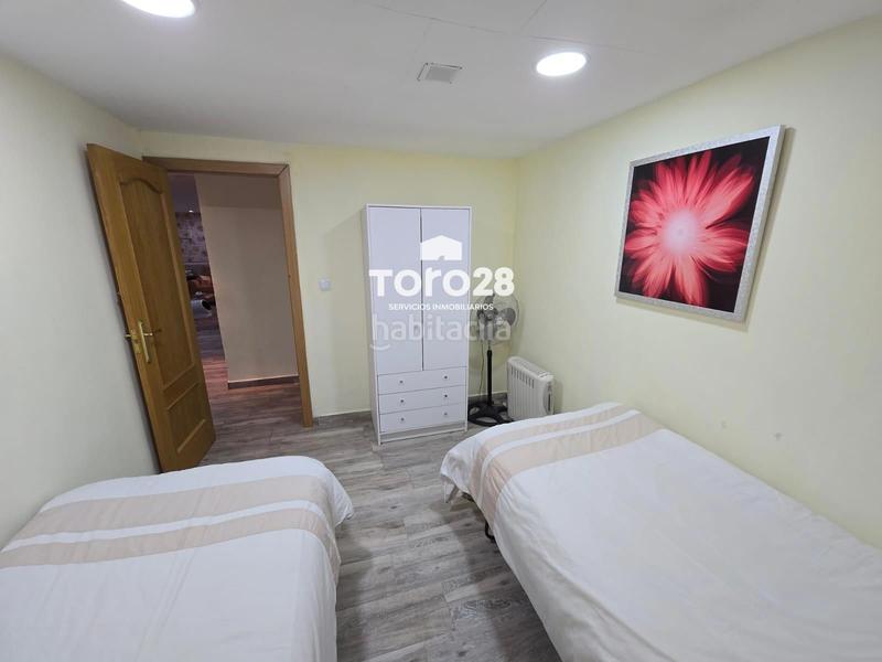 Foto 97c68903-e6c3-4a56-832e-1fc372c90868. Casa adossada amb calefacció aparcament piscina a Monforte del Cid