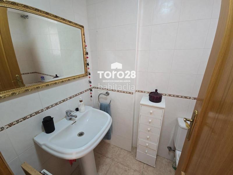 Foto 990ddf91-7c44-494d-b0f5-be358bc399af. Casa adossada amb calefacció aparcament piscina a Monforte del Cid