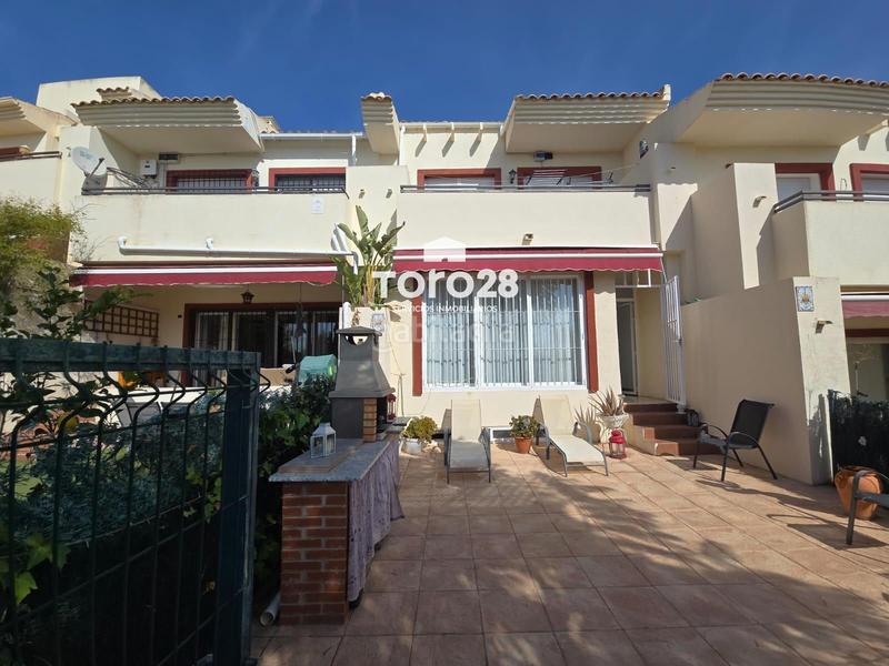 Foto c413d496-4905-42db-a465-c63392f11966. Casa adossada amb calefacció aparcament piscina a Monforte del Cid