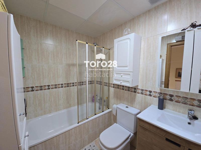 Foto c4c568a4-98e7-42fe-933a-271f32b73189. Casa adossada amb calefacció aparcament piscina a Monforte del Cid