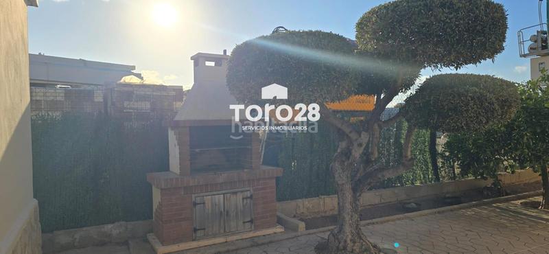 Foto f323a52f-9be8-4e6a-9270-6c00e4dda451. Xalet amb calefacció aparcament piscina a Valverde Elche / Elx