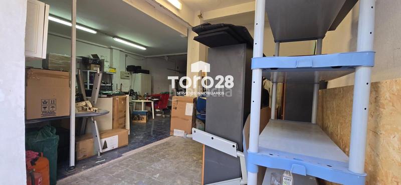 Foto 7cef0bff-1971-48c6-a0ef-8d0f2fd04f31. Local comercial  Goteta junto centro comercial plaza mar en Alicante