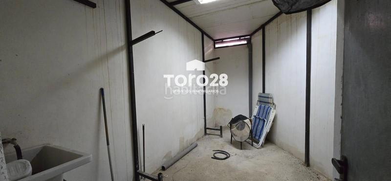 Foto 91f7bdb7-5fa0-4e8b-900d-801d9c5ed150. Local comercial  Goteta junto centro comercial plaza mar en Alicante