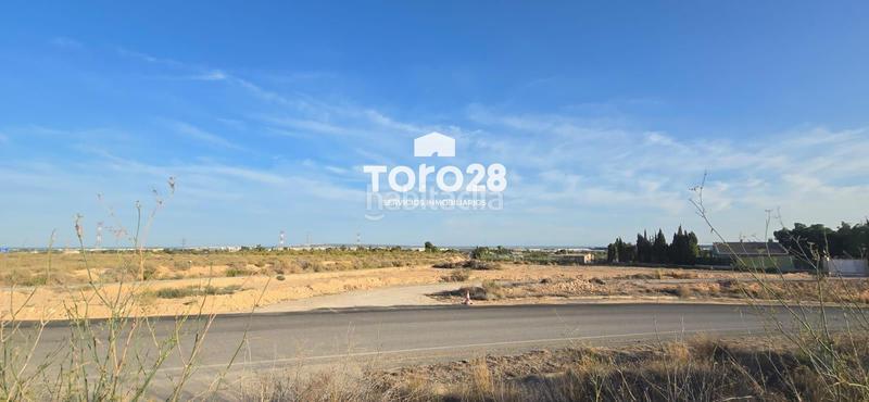 Foto ac668c6a-d556-49d0-a951-7637e81c7312. Rural plot in Jubalcoi Elche / Elx