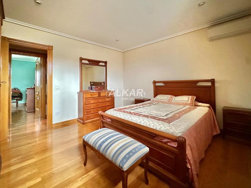 Foto 2122c8e8-f553-4038-b670-1e89d8418476. Xalet amb calefacció aparcament a Fustiñana