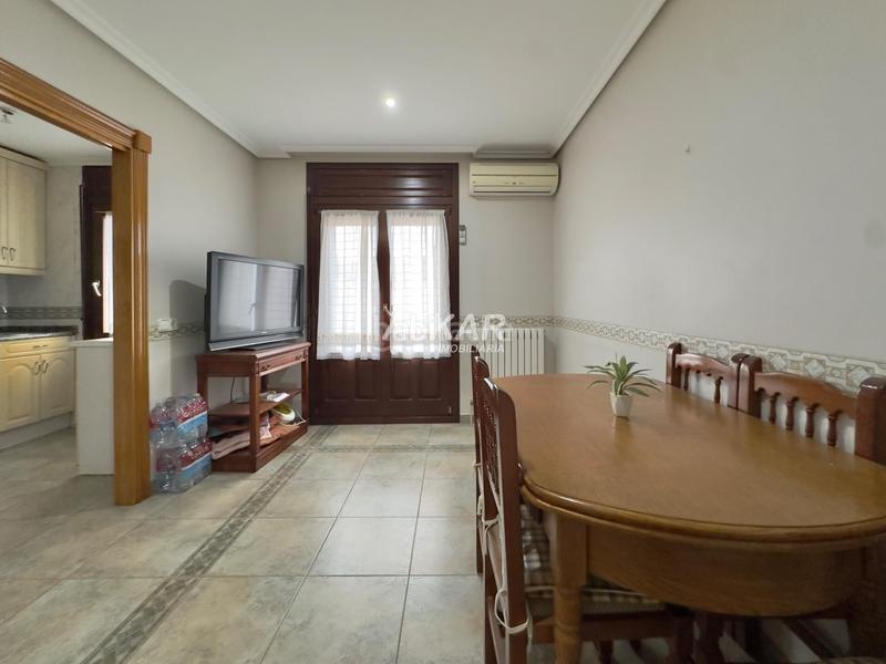 Foto 32fd5dfc-f66a-4506-85bc-53f91f35ba32. Xalet amb calefacció aparcament a Fustiñana