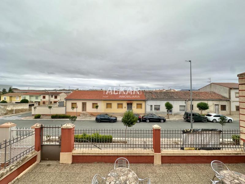 Foto 4076a3fd-bc3d-48e2-bde9-e75daf902b07. Xalet amb calefacció aparcament a Fustiñana