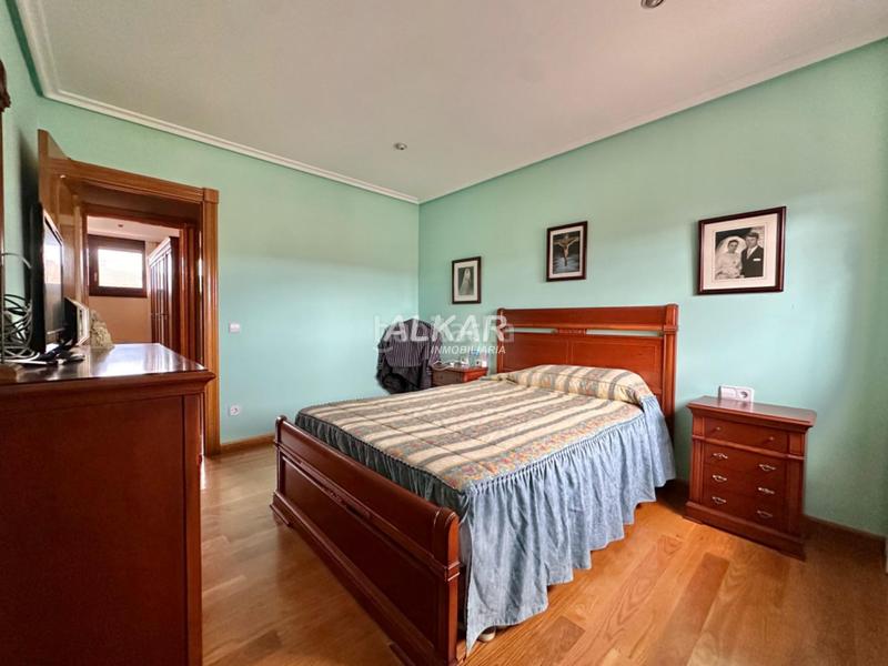 Foto b378a71b-b958-4380-83ec-1c9c8770089e. Xalet amb calefacció aparcament a Fustiñana