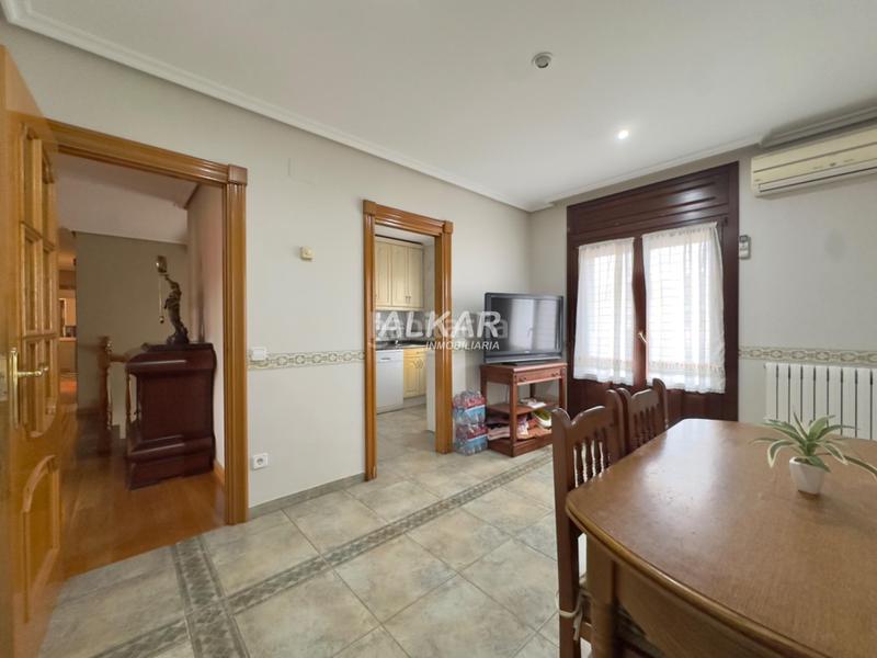 Foto b67a21f7-0ec6-4662-8a14-2c8459ba573b. Xalet amb calefacció aparcament a Fustiñana