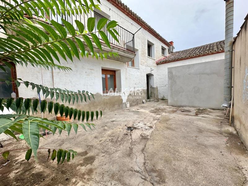 Foto e82cdc94-a506-4cb6-a469-b180ebae0c1d. Xalet amb calefacció aparcament a Fustiñana