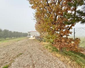 Masia a Lourdes. Finca rústica en venta en tudela
