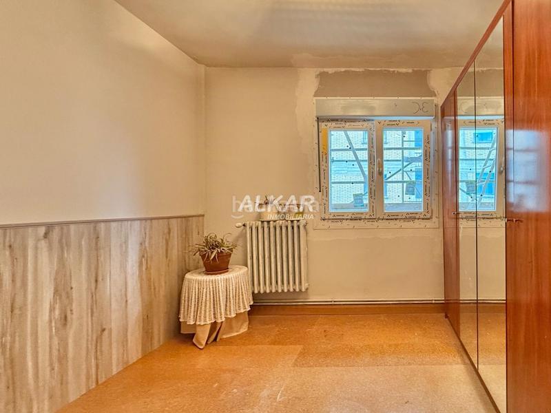 Foto 3b7c01b8-5780-4432-ae10-9942f56fa3de. Piso  en venta en Lourdes Tudela