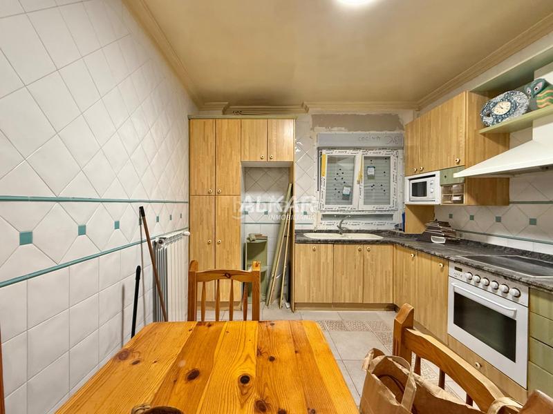 Foto 44c646c0-2415-4253-9e19-aff0eeb78f33. Piso  en venta en Lourdes Tudela