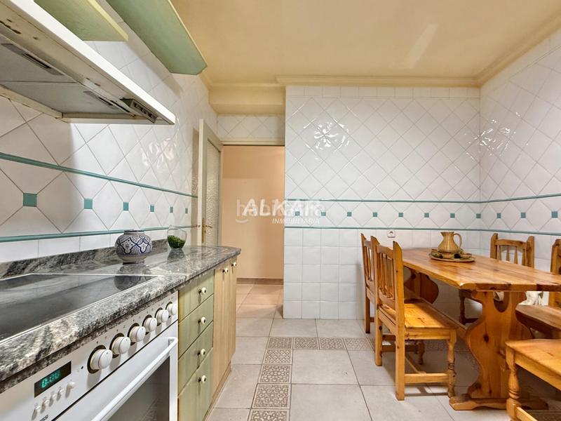 Foto 5221a77f-7614-428e-9823-c0f0c8bcef75. Piso  en venta en Lourdes Tudela