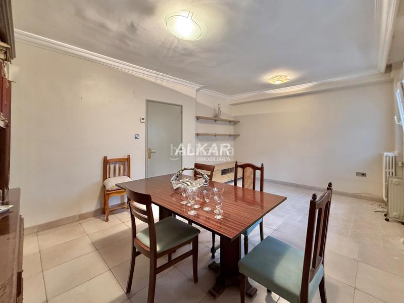 Foto 66afc1a4-4f82-4901-8577-d4ca06f52b92. Piso  en venta en Lourdes Tudela