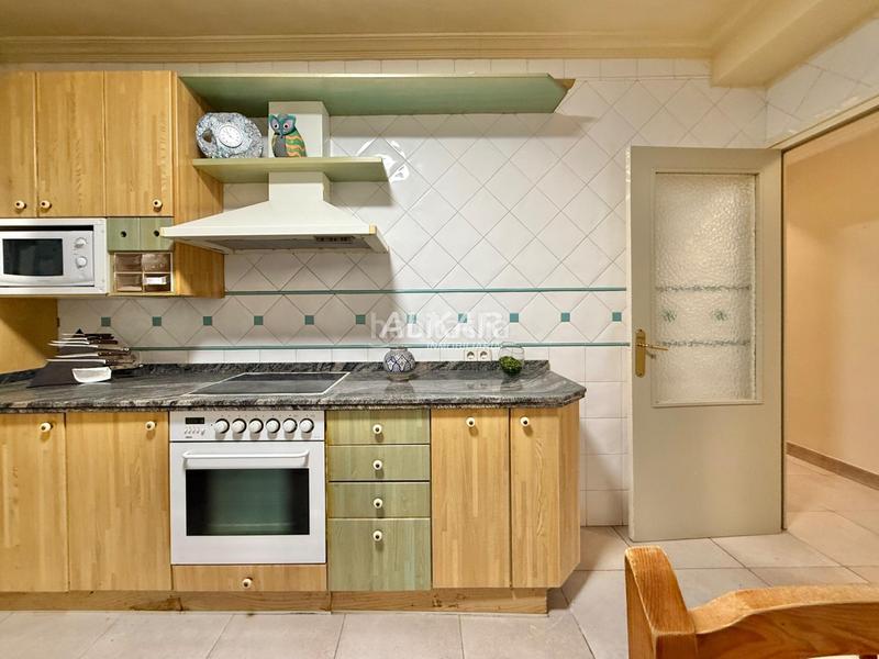 Foto d40ebac2-3d3a-4e94-8567-6e37378e0eb9. Piso  en venta en Lourdes Tudela