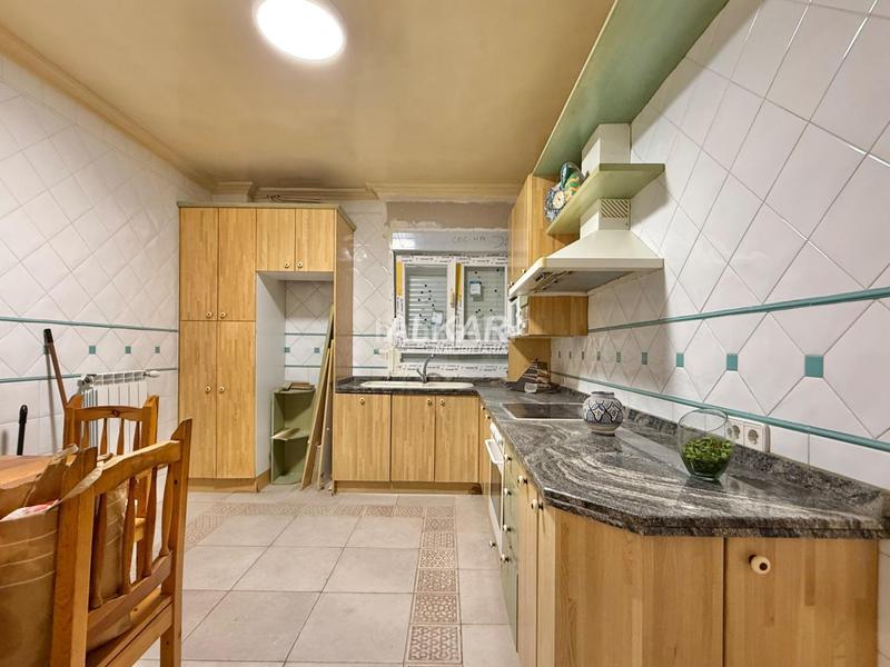 Foto ee8ae76f-ec6d-4568-bde9-7ee86efef3b8. Piso  en venta en Lourdes Tudela