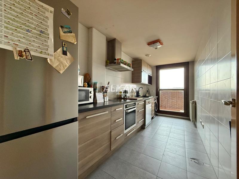 Foto 11545d53-adc9-449a-b9cc-c7473391347d. Appartement avec parking dans Parque del Queiles Tudela