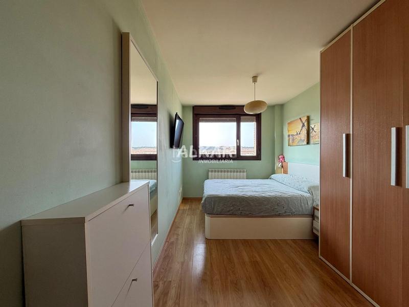 Foto 7d3743a7-022f-4888-ac0e-3cb1b8813d4e. Appartement avec parking dans Parque del Queiles Tudela