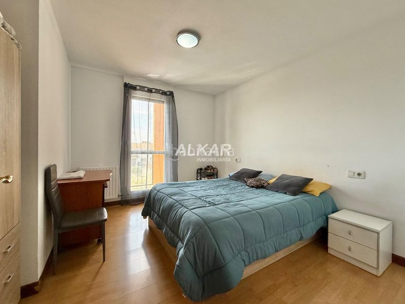 Foto 73218009-106d-47e9-a09f-b0f9d650e0f9. Casa amb calefacció aparcament a Fustiñana