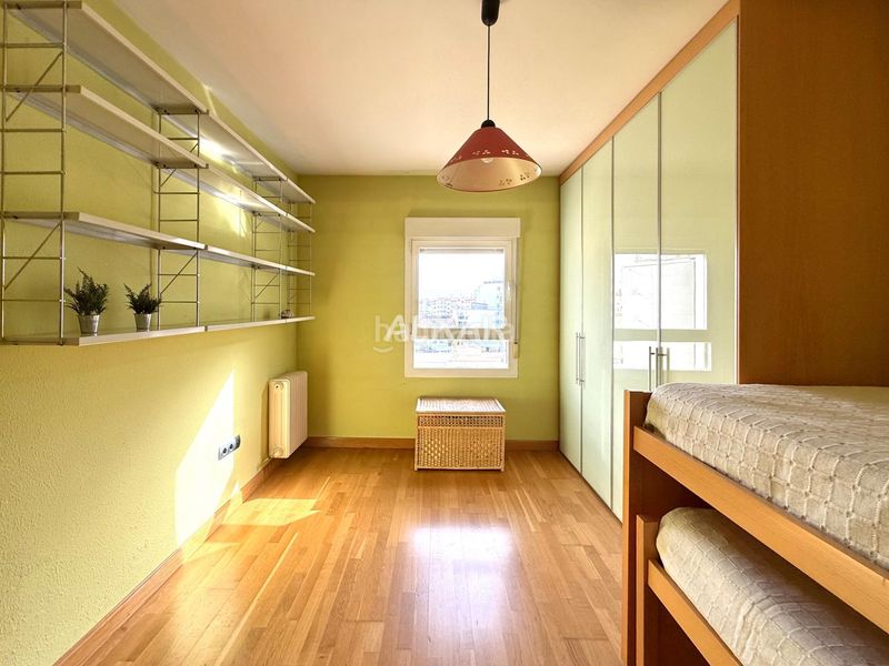 Foto 1ae94b95-cf28-48f8-8649-7a5ad32a5085. Pis amb aparcament a Griseras - Gardachales Tudela