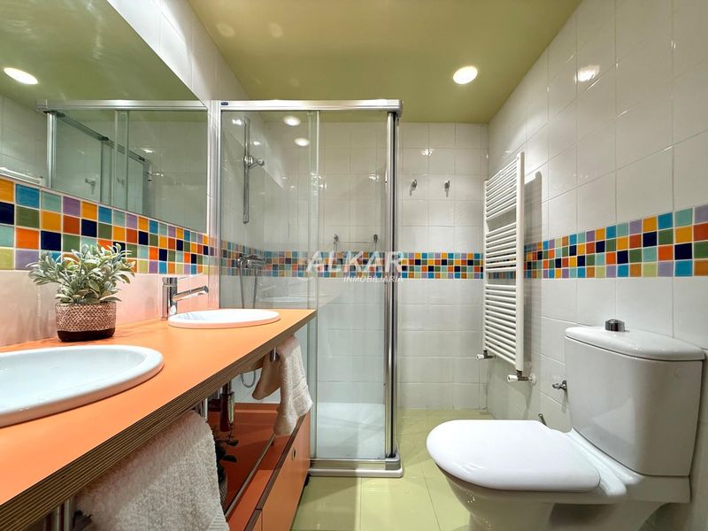 Foto a669ede3-c3e0-489f-b780-1cfc749b22fc. Pis amb aparcament a Griseras - Gardachales Tudela