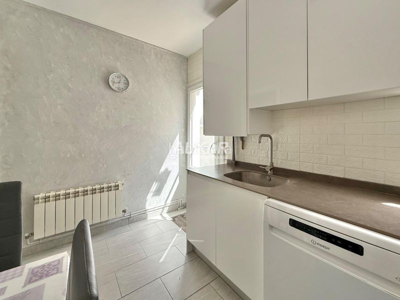 Foto df3ece2a-2f5b-49d8-8649-870b53a2a83b. Casa amb calefacció aparcament a Lourdes Tudela