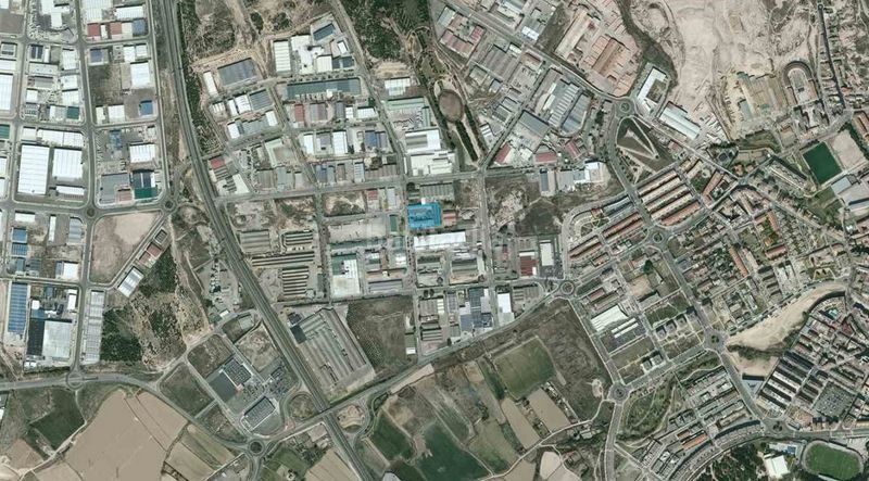 Foto f6ef0807-ec43-4b2d-900e-72683ce57e4b. Nau industrial a Parque del Queiles Tudela