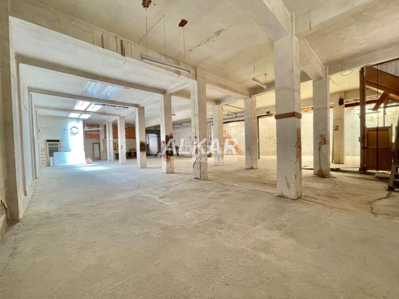 Foto 25dbf2d1-b3d8-49c4-a3e1-39f142ff0f68. Local comercial a Griseras - Gardachales Tudela