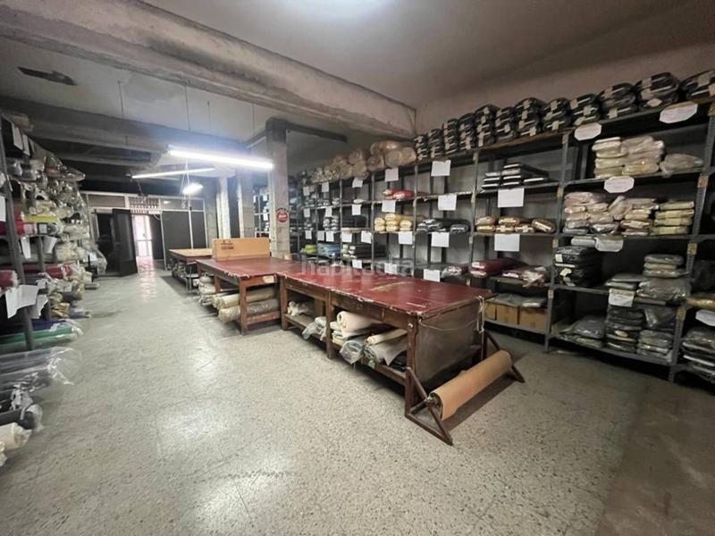 Foto 60e4ef00-3701-4280-9f74-784524b8a9a8. Location local commercial dans Sota el cami ral Granollers