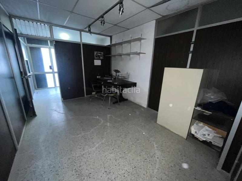 Foto 893284af-0910-49f0-82b2-1bd3b73b9263. Location local commercial dans Sota el cami ral Granollers