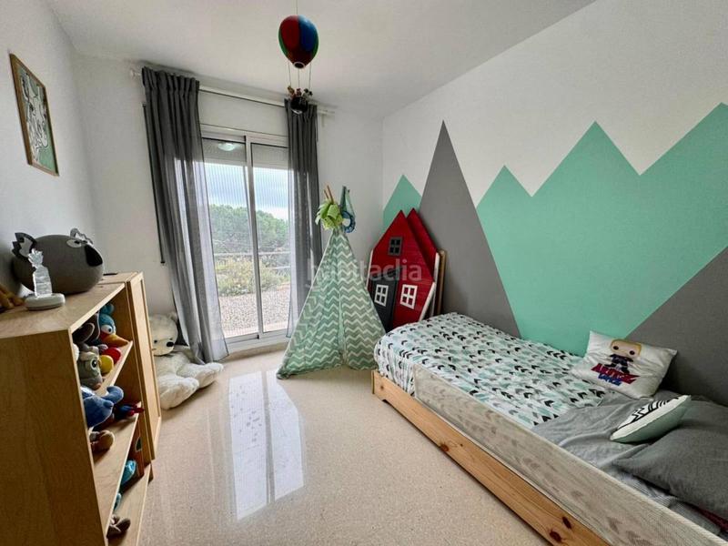 Foto 3069db27-bbc0-4954-87a2-34ba98b37e01. Casa  con vistas impresionantes en el serrat !!! en Ametlla del Vallès (L´)