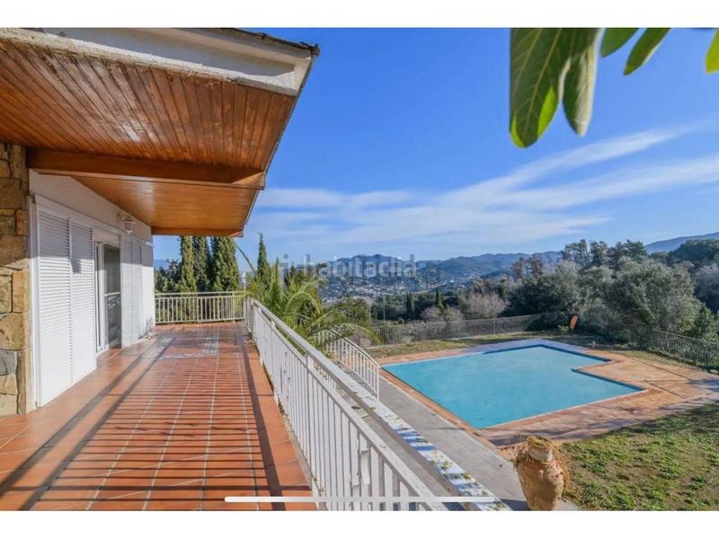 Foto 196e9d24-b1f7-4ca5-8125-71b954d58a97. Casa  en venta en Vallromanes