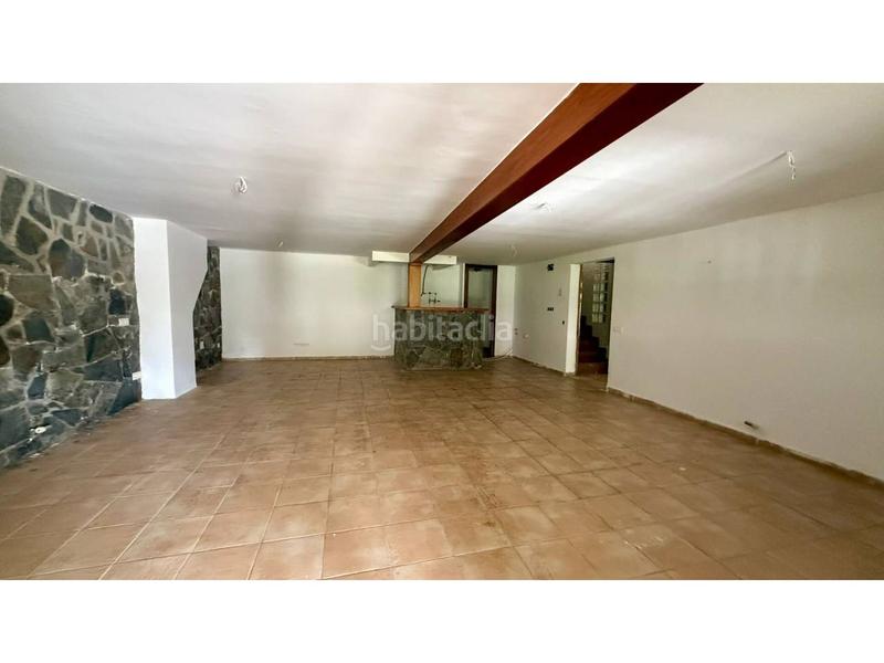 Foto 598f2c4f-bf84-49e5-8d9f-cd3985ef5fa6. Casa  en venta en Vallromanes