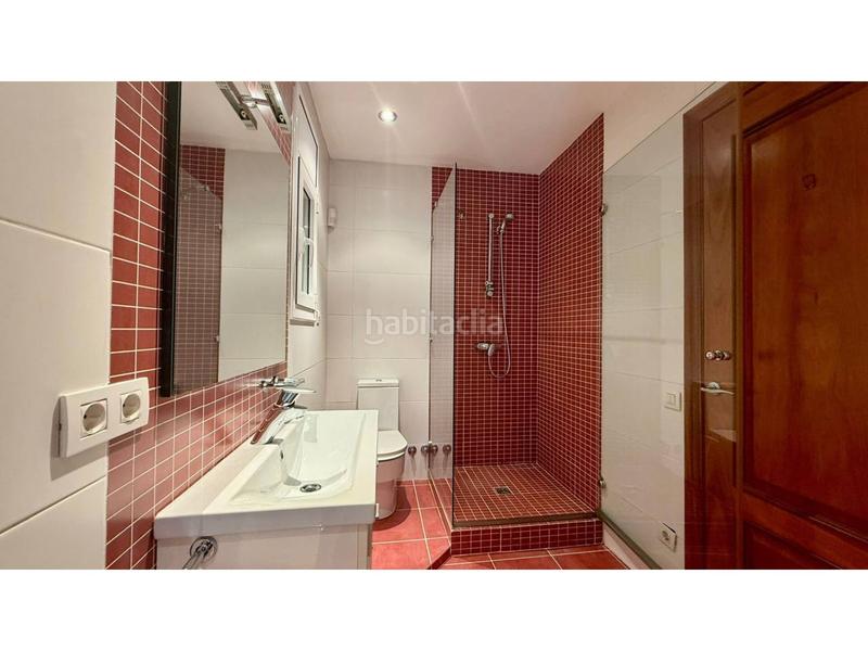 Foto 64702456-51ef-4b91-bed6-010a99598dfd. Casa  en venta en Vallromanes