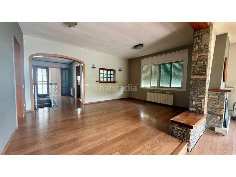 Foto a4162145-cff0-4123-b997-ceb3d42195f6. Casa  en venta en Vallromanes