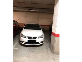 Lloguer Aparcament cotxe a Tres Torres. Parking en alquiler en sant miqueltres torres08402