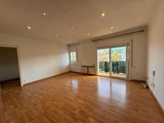 Location Appartement  Girona. Piso en alquiler en lhostallledoner08402