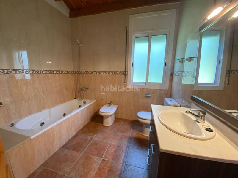 Foto bb783569-a059-4427-947d-be3cb08febb7. Casa amb calefacció aparcament a Cànoves i Samalús