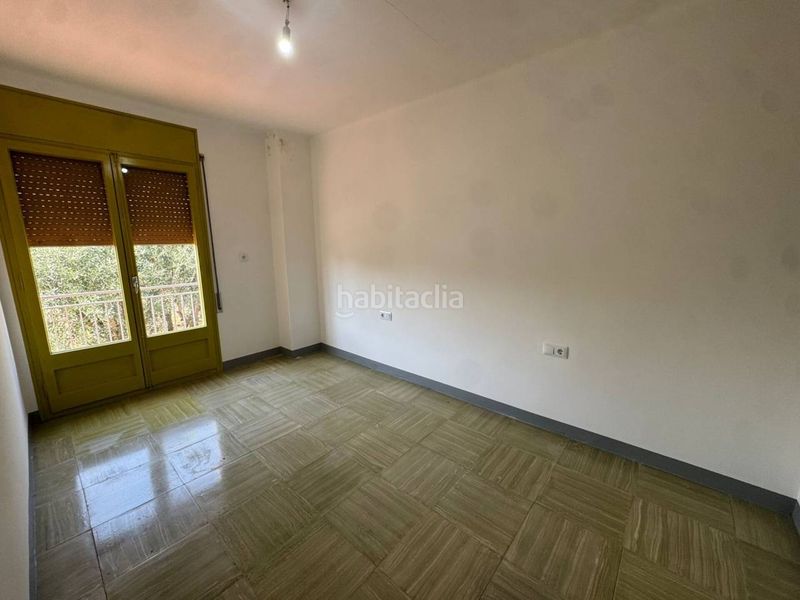 Foto 31cb39d2-4494-495e-98d5-2ea9b1dac064. Country house with heating parking in Canovelles
