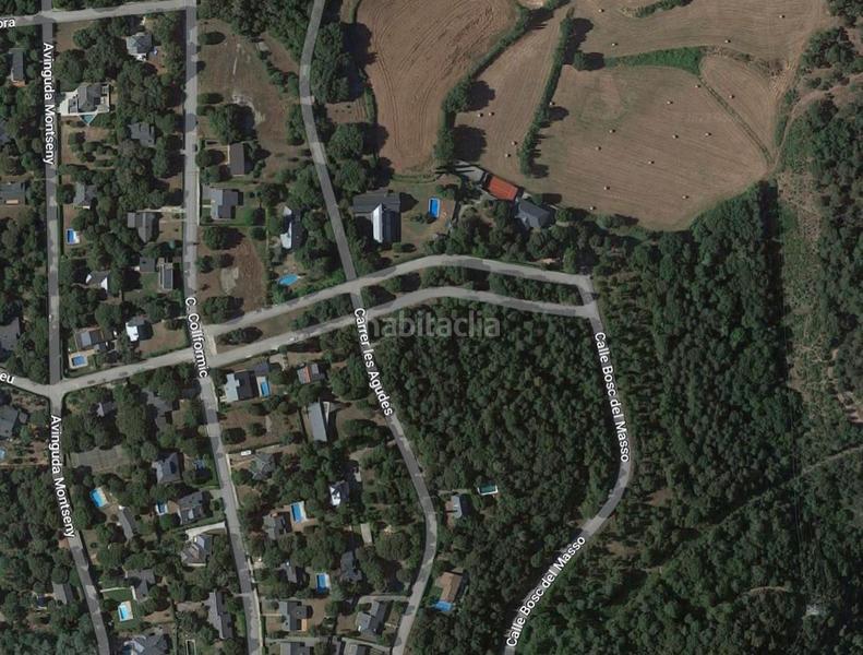 Foto d20535ee-b82e-47e2-b564-083cf15f1b8c. Residential plot in calle cadí 4 in Seva