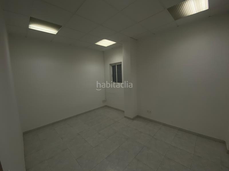 Foto 070c4448-5f98-4029-9648-d4f7f7342fae. Local comercial cambio de uso - local en venta en plaza les arts en Granollers