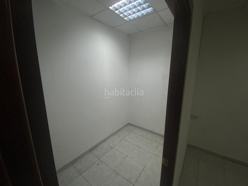 Foto fcc4bb4e-ee80-4461-9878-f3b85ffc9bac. Local comercial cambio de uso - local en venta en plaza les arts en Granollers