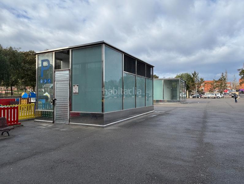 Foto 13aa254e-c57c-4d56-81aa-67a5170c7e0e. Location parking voiture dans carrer can masachs 18 dans Ripollet