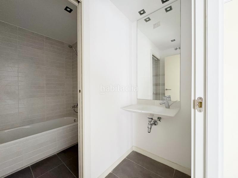 Foto a4dd4c13-8655-4785-9102-7db3317412cd. Estudio piso en venta en el centro de l'ampolla en Ampolla (L´)