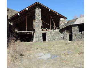 Casa a Valls d´Aguilar (Les). En venta una finca con historia del pirineo: masía del siglo xvi