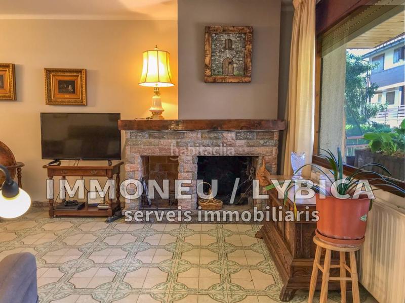 Foto 07c3ffdb-7d59-4591-a51c-3ae04d5aaaae. Piso  en venta en Puigcerdà