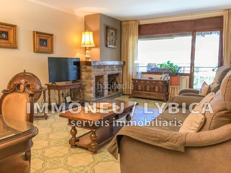 Foto ff0c84e2-4693-49dd-a96e-243e441b6eaa. Piso  en venta en Puigcerdà