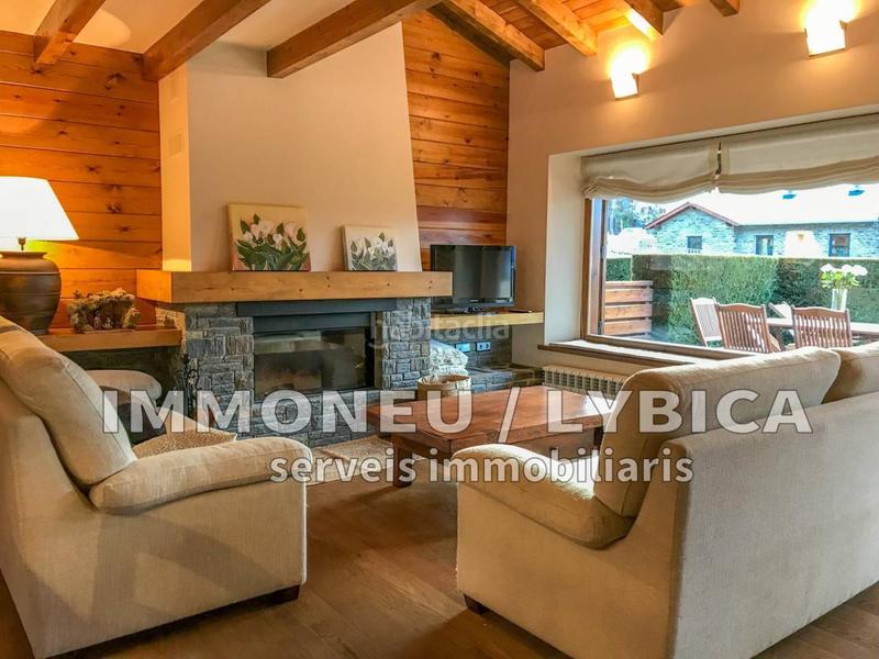 Foto 4afc56d7-771d-4ecb-a705-568950f3a239. Doppelhaus mit heizung parking pool in Fontanals de Cerdanya