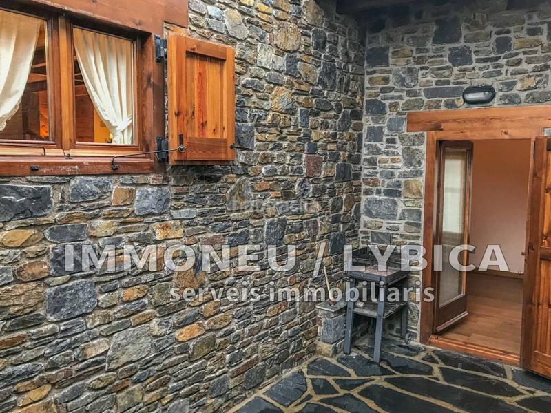 Foto 5abbd881-4bda-4eb3-97cc-b0c2a5df78a6. Doppelhaus mit heizung parking pool in Fontanals de Cerdanya